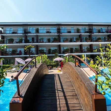 Hotel Bella Italia Peschiera del Garda Exterior photo