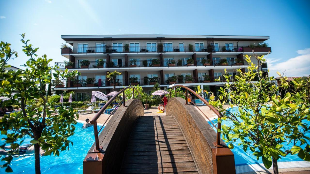 Hotel Bella Italia Peschiera del Garda Exterior photo